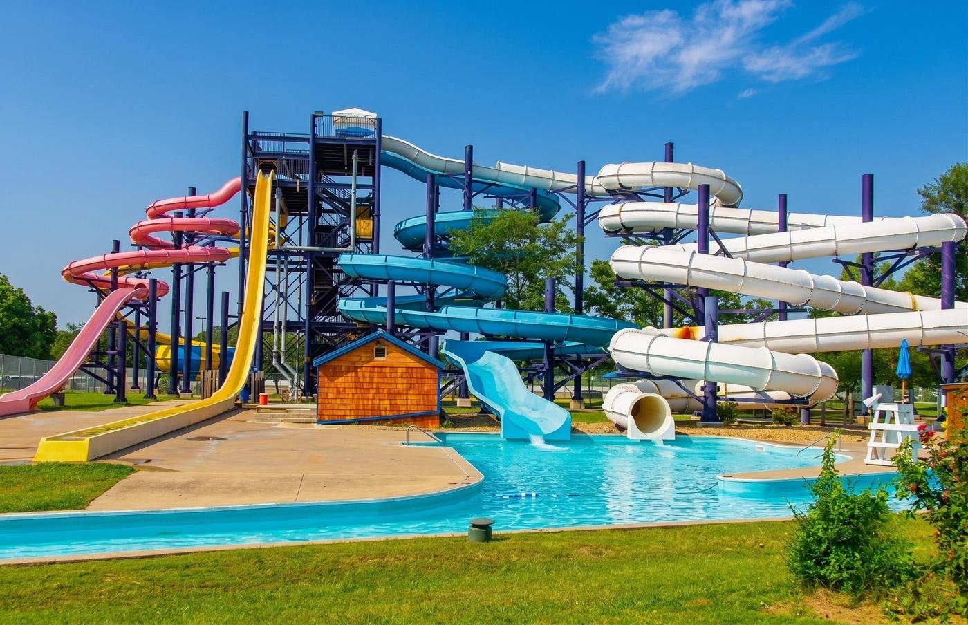 Water slides and pool at Splash Kingdom Paradise Island