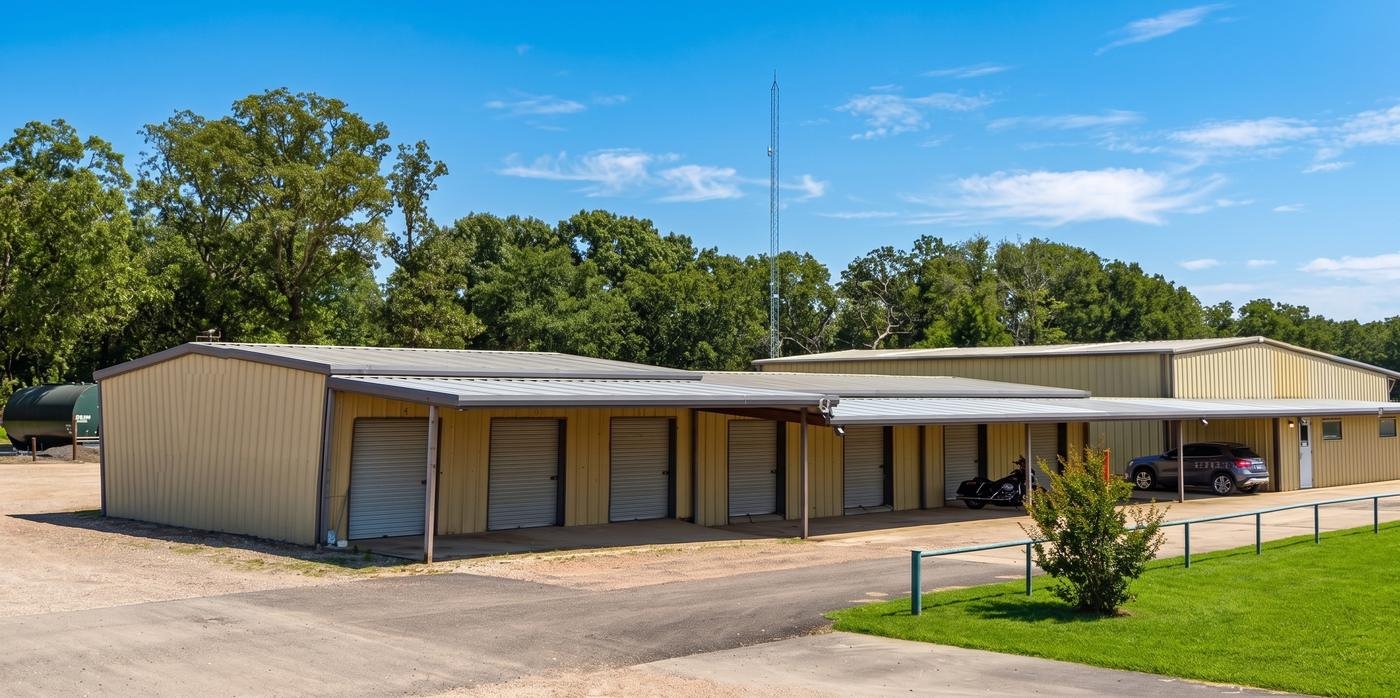 Enclosed storage units